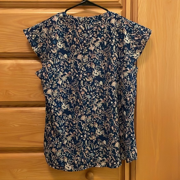 Blue Floral Blouse/Top - Picture 4 of 4